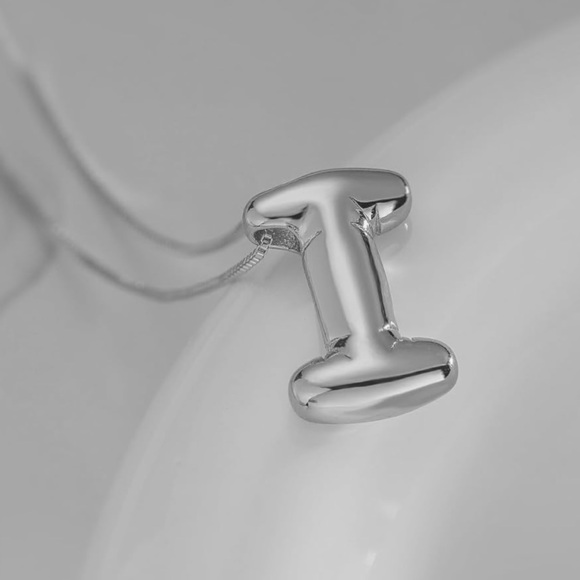 BRAND NEW, STILL IN THE PACKAGE Trendy Bubble Initial Charm and Necklace - Picture 2 of 2